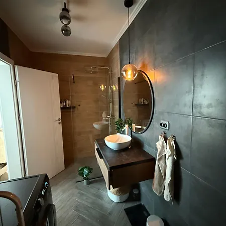 Sia Panoramic Apartman *